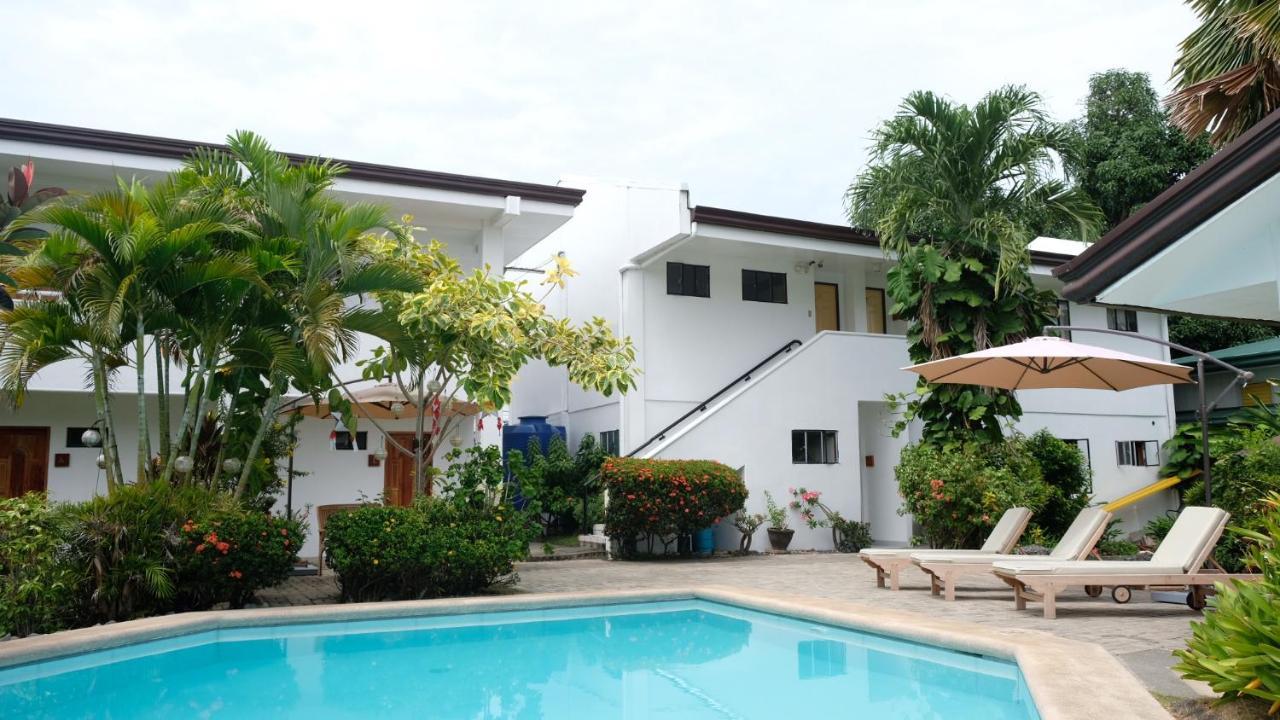 Red Knight Gardens Hotell Davao City Exteriör bild