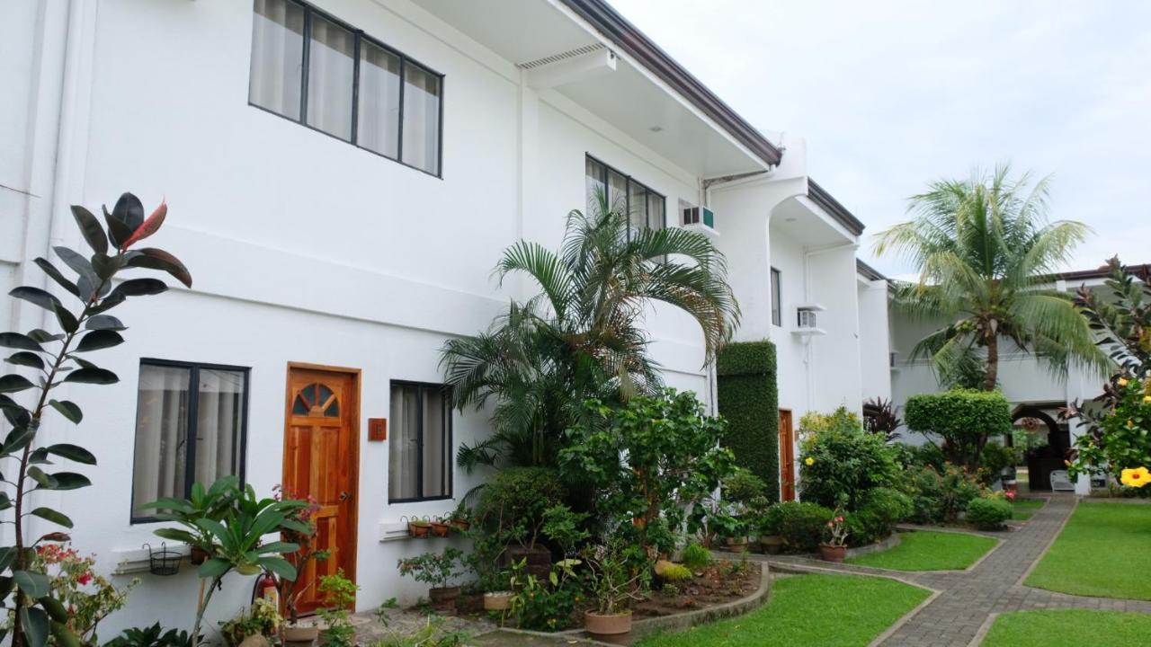 Red Knight Gardens Hotell Davao City Exteriör bild