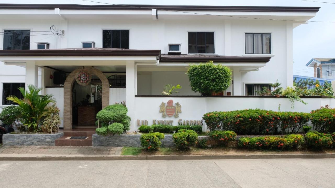 Red Knight Gardens Hotell Davao City Exteriör bild